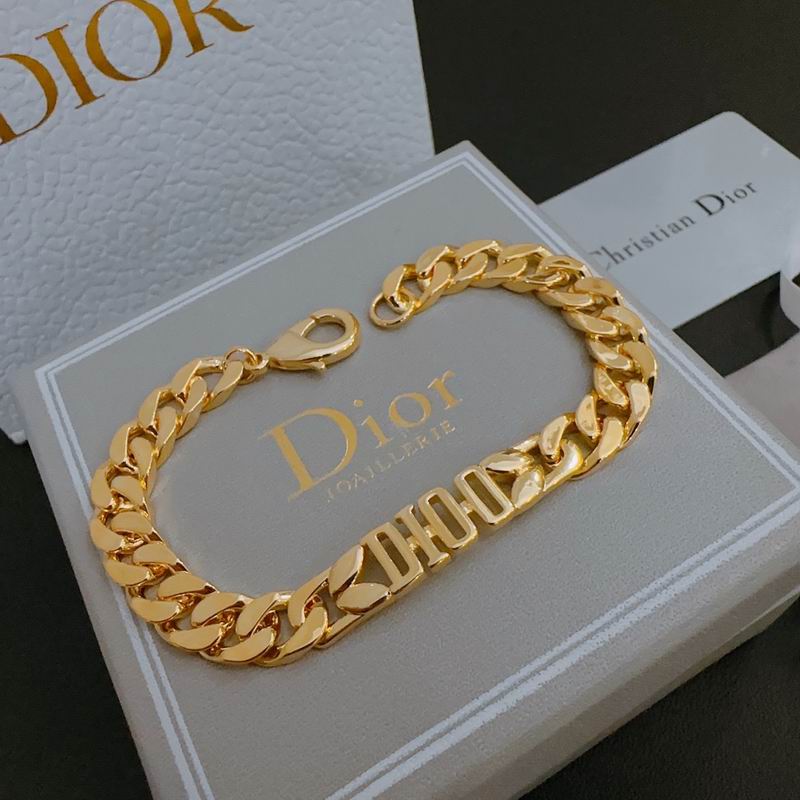Dior Bracelet 04lyr97